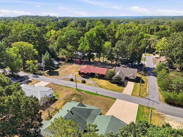 419 Pope Drive, Benton, AR 72015