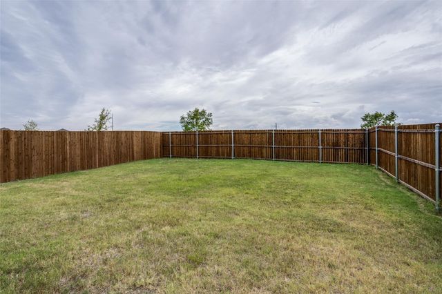838 Ozark Path, Princeton, TX 75407