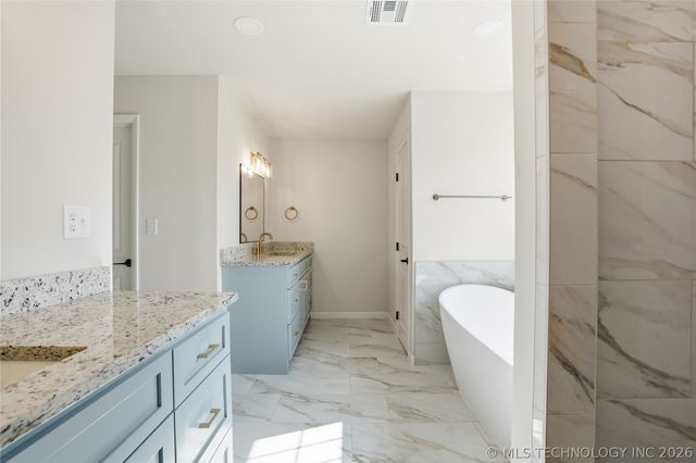 6082 E 56th Street, Tulsa, OK 74135