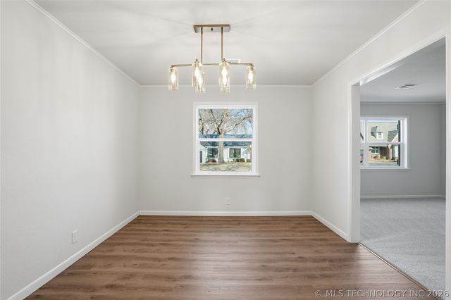 6082 E 56th Street, Tulsa, OK 74135