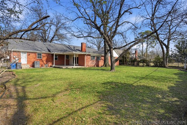 6082 E 56th Street, Tulsa, OK 74135