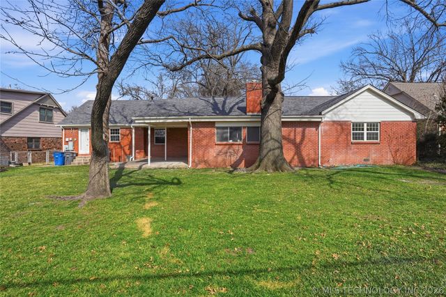 6082 E 56th Street, Tulsa, OK 74135