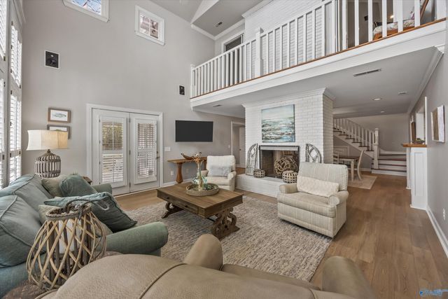 29 Lake Breeze, Guntersville, AL 35976