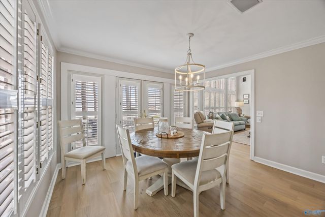 29 Lake Breeze, Guntersville, AL 35976