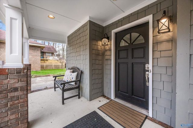 29 Lake Breeze, Guntersville, AL 35976