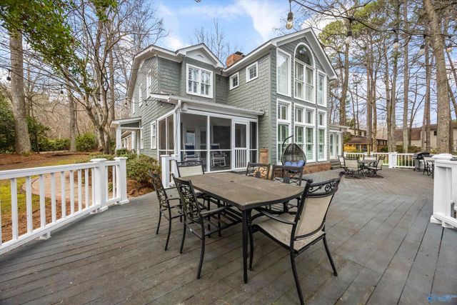 29 Lake Breeze, Guntersville, AL 35976