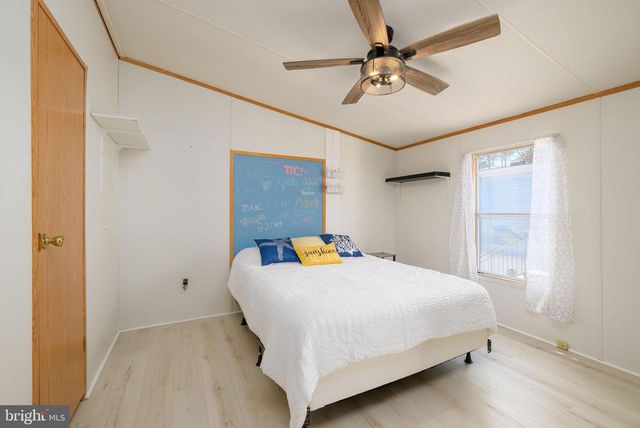 1 HARBOR RD, Millsboro, DE 19966