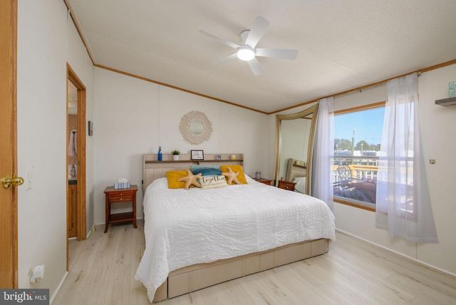 1 HARBOR RD, Millsboro, DE 19966