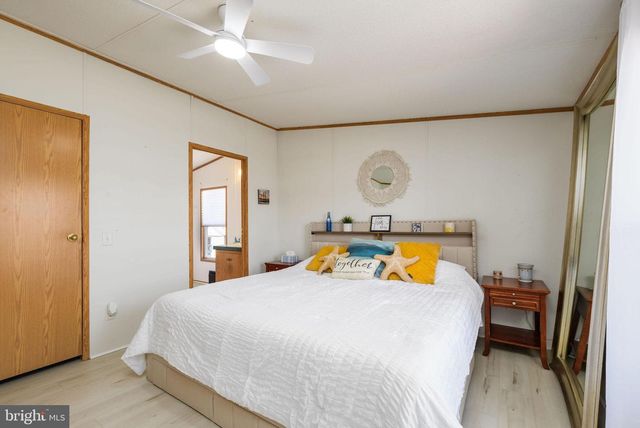 1 HARBOR RD, Millsboro, DE 19966