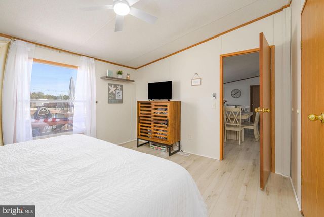 1 HARBOR RD, Millsboro, DE 19966