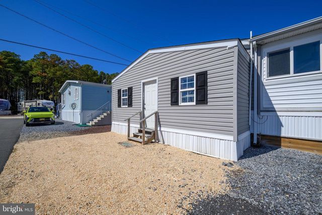1 HARBOR RD, Millsboro, DE 19966
