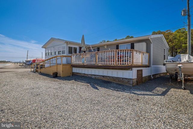 1 HARBOR RD, Millsboro, DE 19966