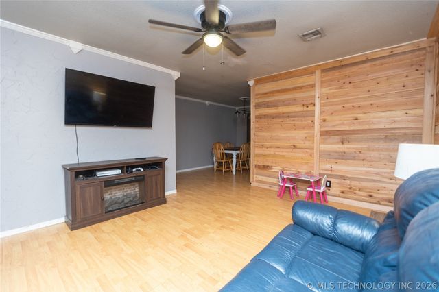 13205 S Ash Street, Claremore, OK 74017