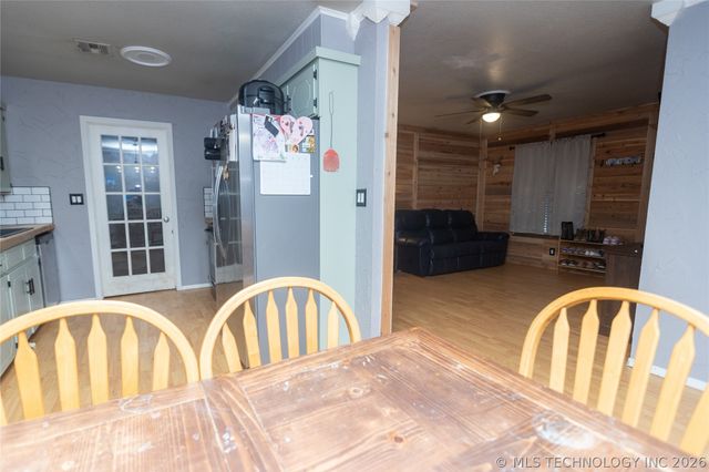 13205 S Ash Street, Claremore, OK 74017
