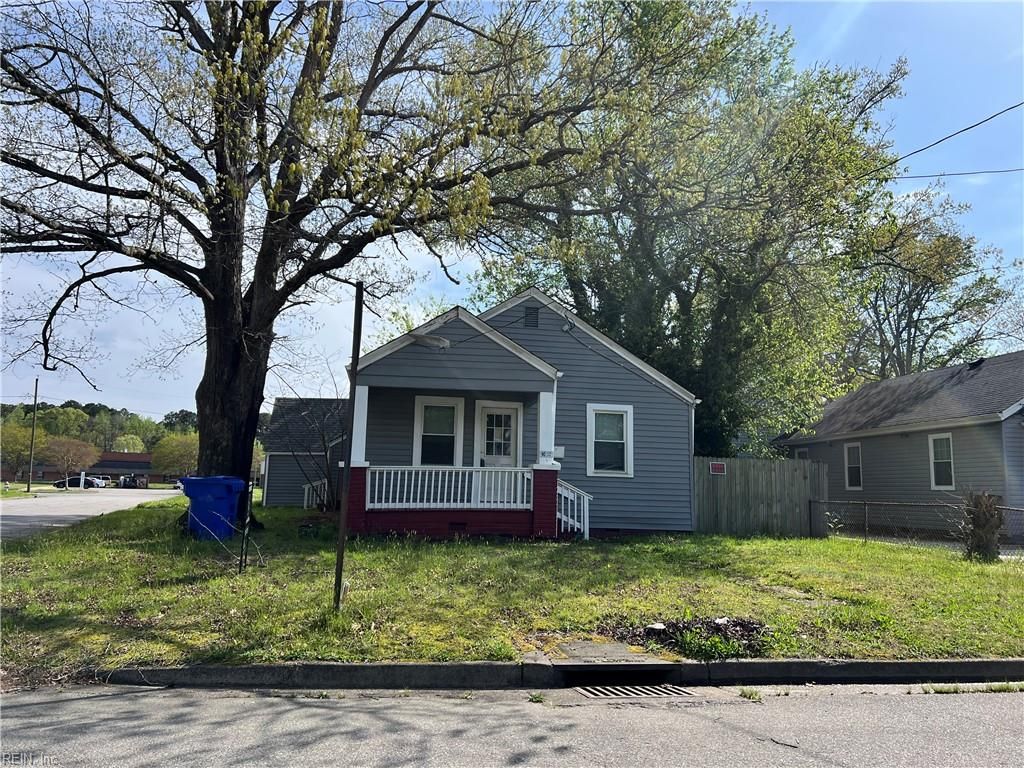 16 Rex AVE, Portsmouth, VA 23702
