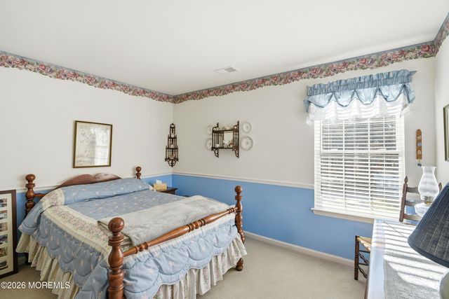 27 Rodeo Drive, West Creek, NJ 08092