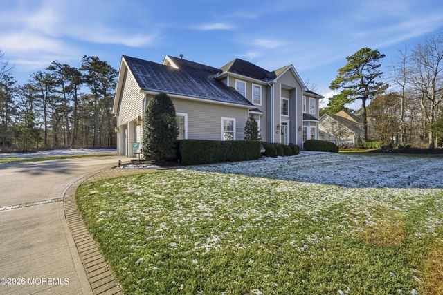 27 Rodeo Drive, West Creek, NJ 08092