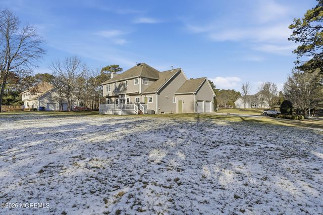 27 Rodeo Drive, West Creek, NJ 08092