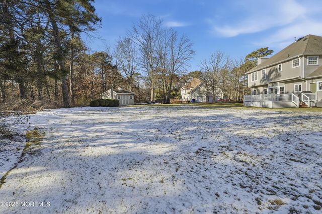 27 Rodeo Drive, West Creek, NJ 08092