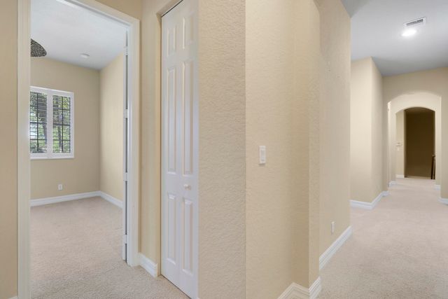 138 Tallow Trail, Jupiter, FL 33458