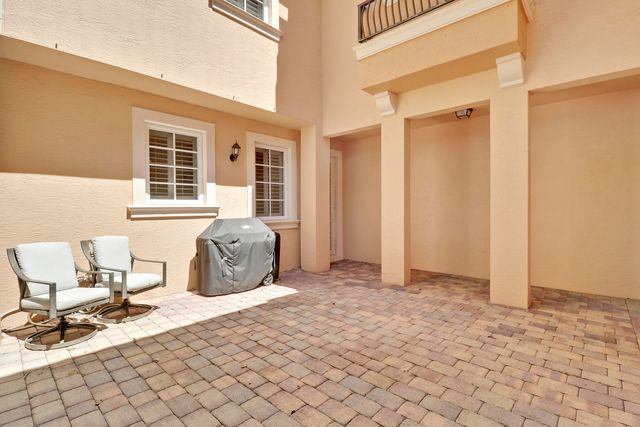 138 Tallow Trail, Jupiter, FL 33458