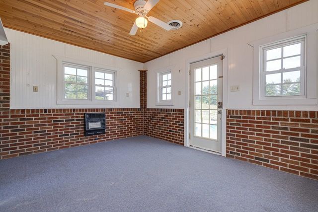 62 ROSSER DR, Luray, VA 22835