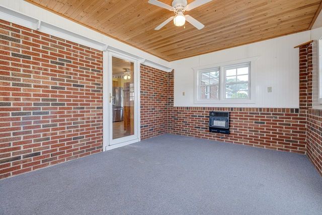 62 ROSSER DR, Luray, VA 22835