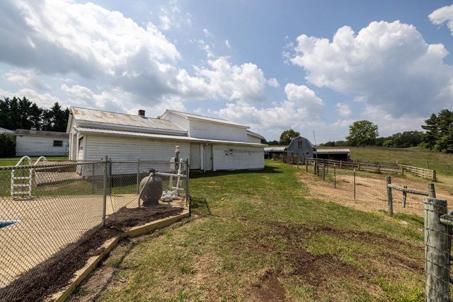 62 ROSSER DR, Luray, VA 22835