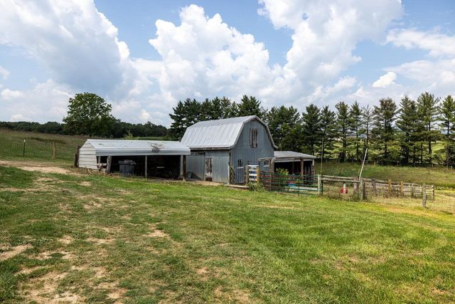 62 ROSSER DR, Luray, VA 22835