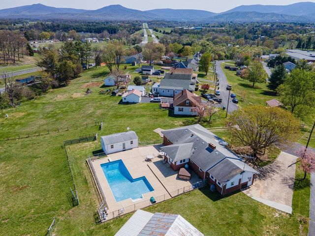 62 ROSSER DR, Luray, VA 22835