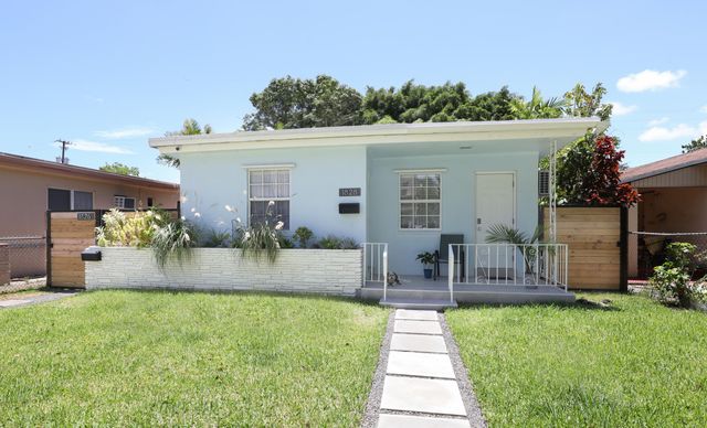 1826 JEFFERSON Street, Hollywood, FL 33020