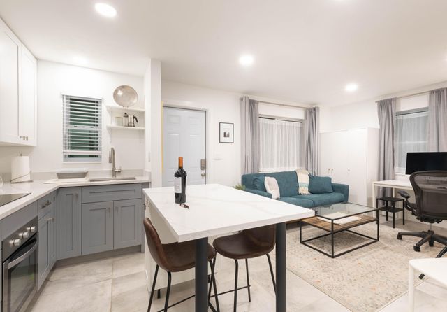 1826 JEFFERSON Street, Hollywood, FL 33020