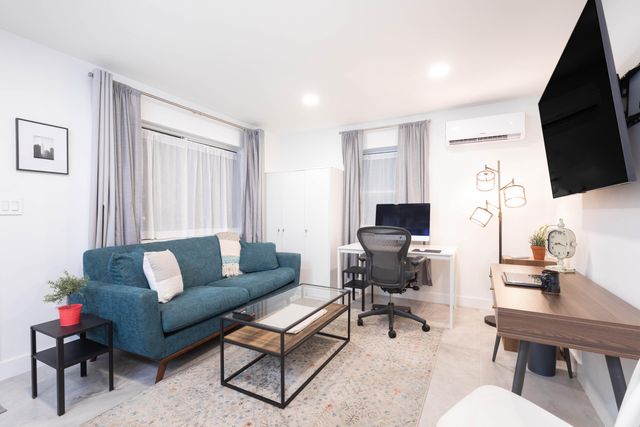 1826 JEFFERSON Street, Hollywood, FL 33020