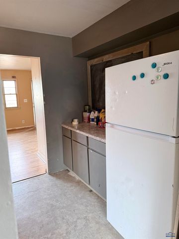 2318 CRUZ DR, Rapid City, SD 57702