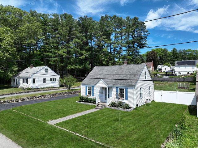 21 Lowell Street, Coventry, RI 02816