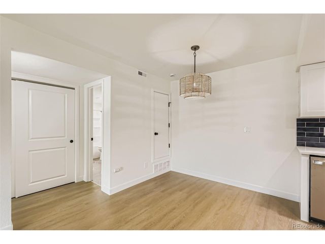 8555 Fairmount Dr A104, Denver, CO 80247