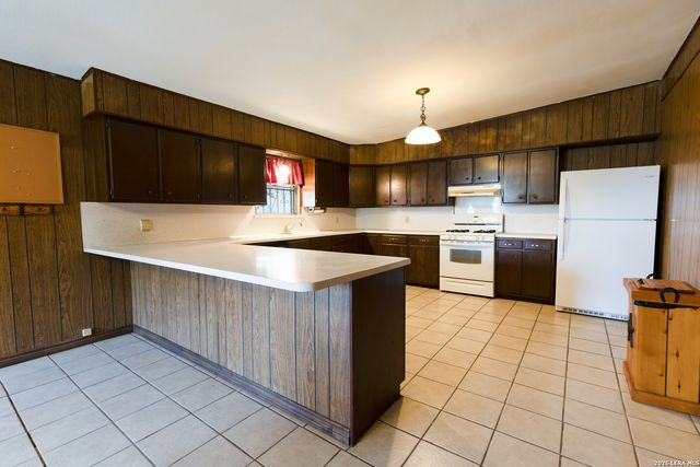 11635 BRIGGS RD, Atascosa, TX 78002