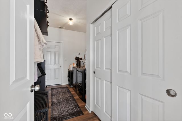 6551 Homestead Drive, Whitestown, IN 46075