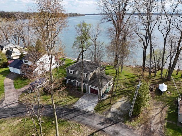 23 Mud Point South, Alburgh, VT 05440