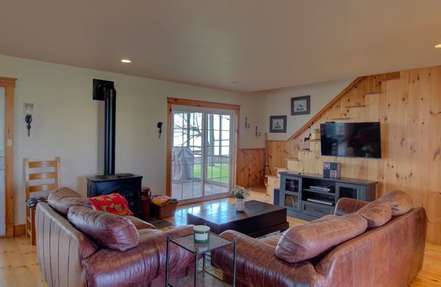 23 Mud Point South, Alburgh, VT 05440