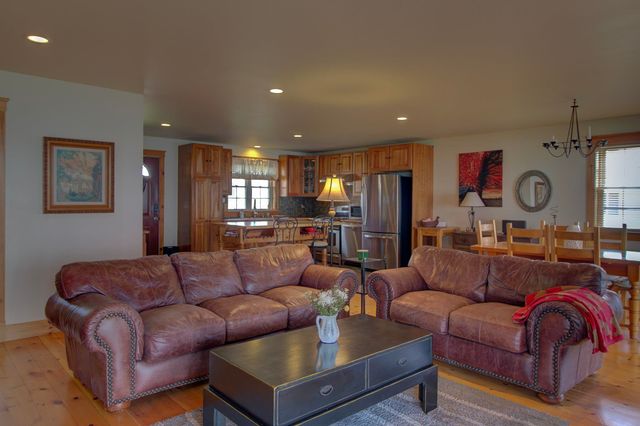 23 Mud Point South, Alburgh, VT 05440