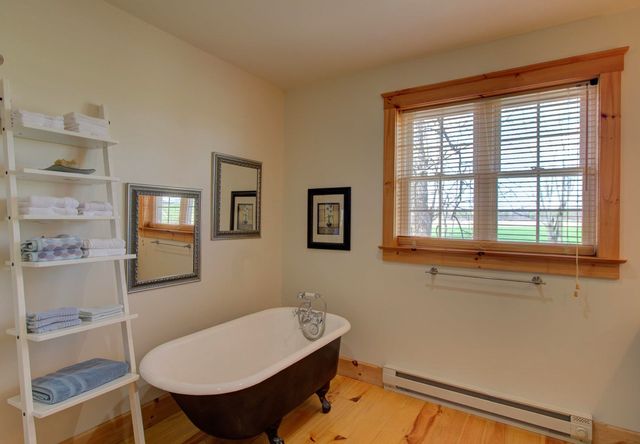 23 Mud Point South, Alburgh, VT 05440