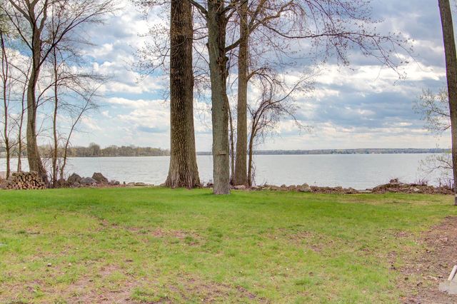 23 Mud Point South, Alburgh, VT 05440