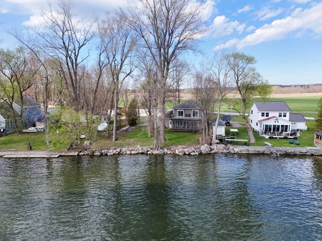 23 Mud Point South, Alburgh, VT 05440