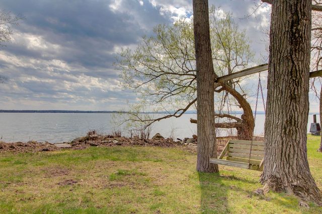23 Mud Point South, Alburgh, VT 05440