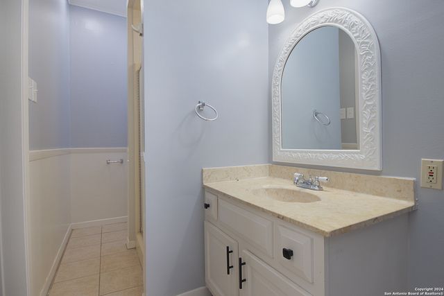 261 E ROSEWOOD AVE, San Antonio, TX 78212