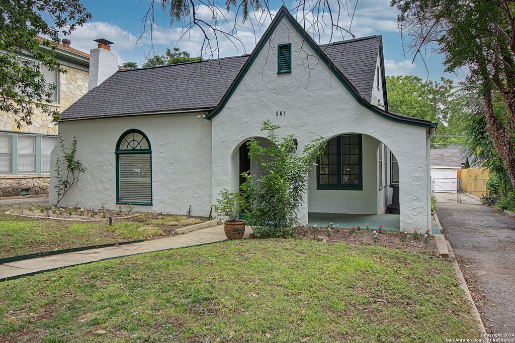 261 E ROSEWOOD AVE, San Antonio, TX 78212