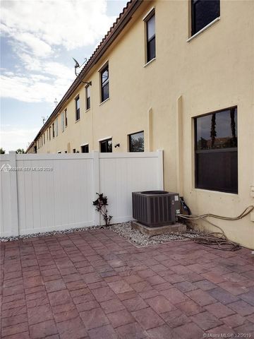 3353 W 91st Ter, Hialeah, FL 33018