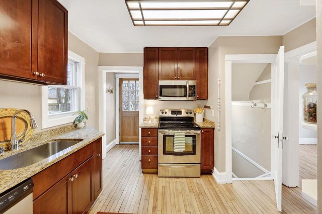 2737 Union Street, Madison, WI 53704
