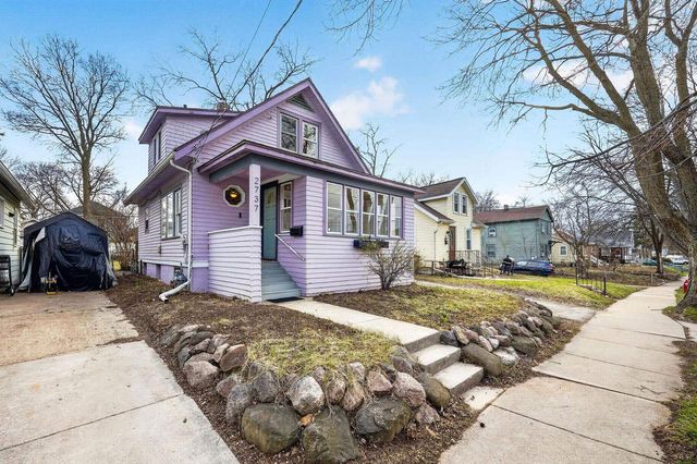 2737 Union Street, Madison, WI 53704